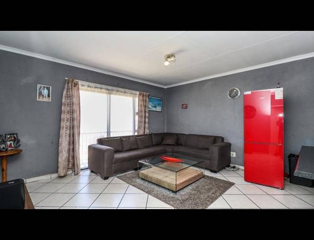 2 BEDROOM APARTMENT FOR SALE IN CROYDON